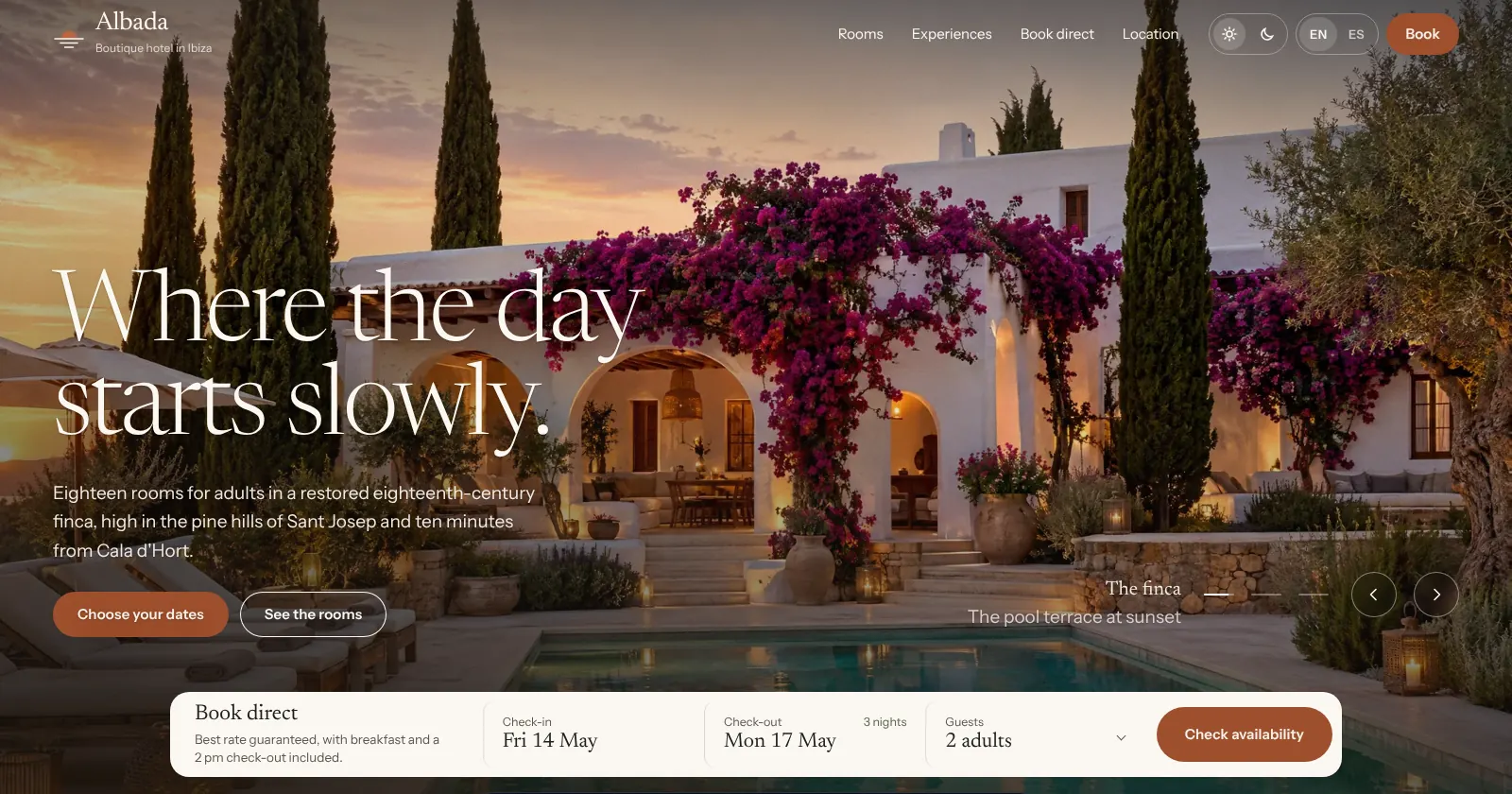 Web de ejemplo de un hotel boutique con barra de reserva directa en la portada